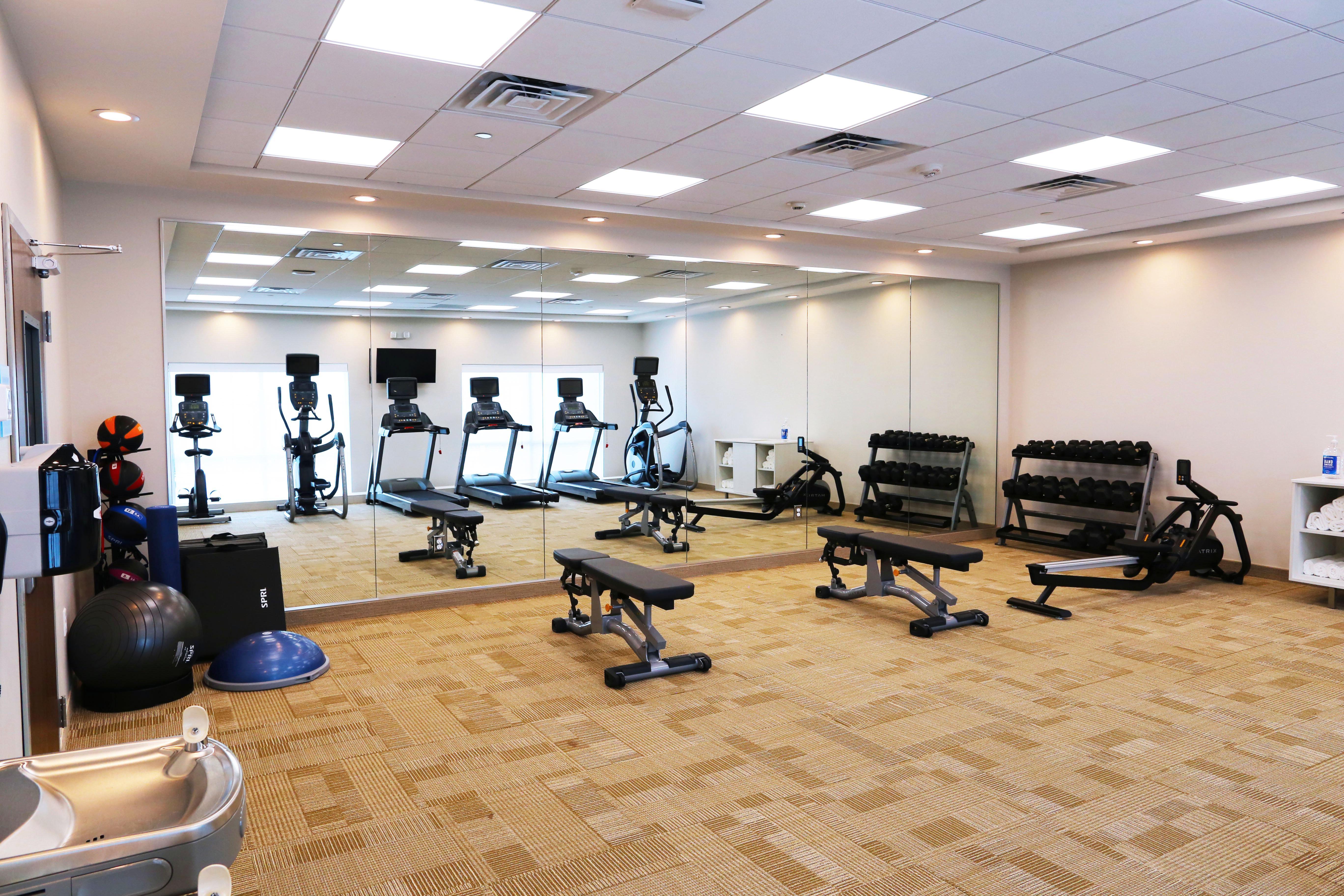 Hotel Express & - Houston Iah - Beltway 8 By Ihg Aldine